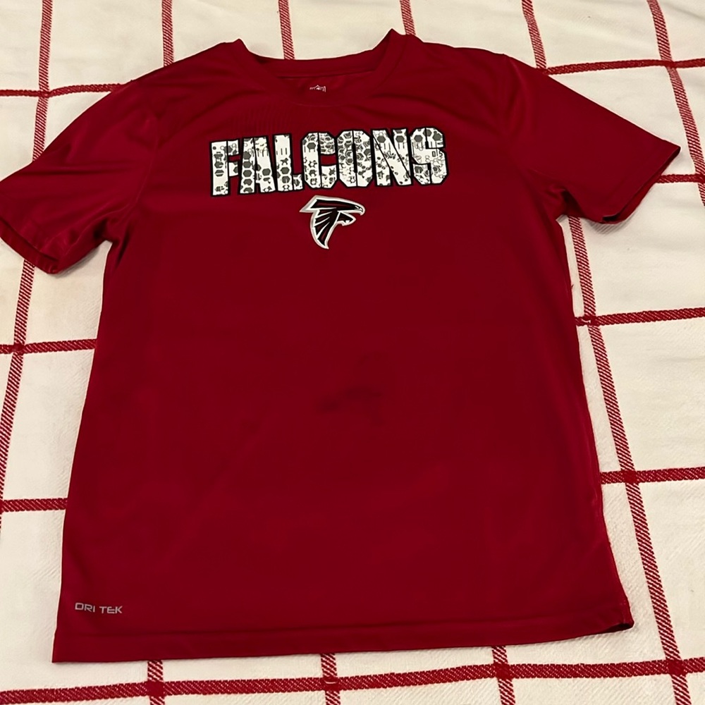 Falcons youth dri tek T-shirt, size medium 10 to 12
